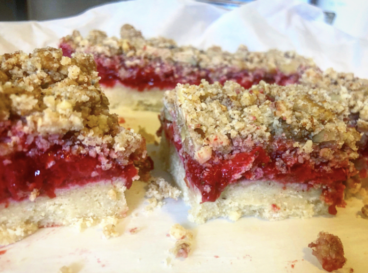 Berry Crumble Squares
